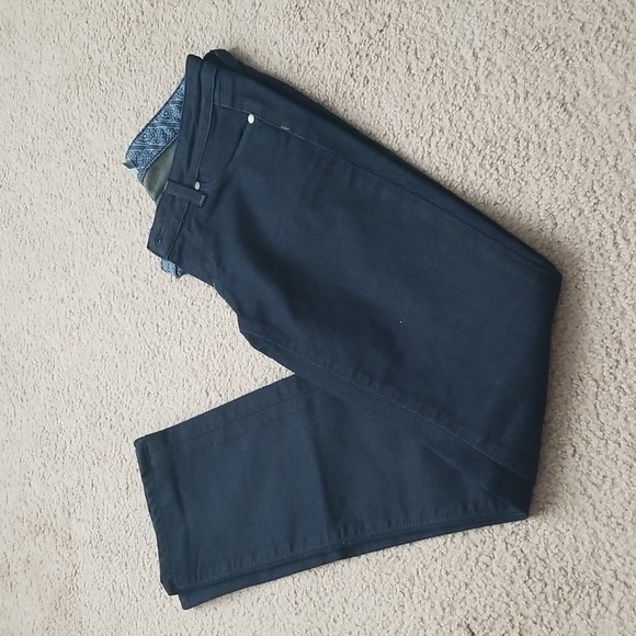 Paige Blue Heights Low Rise Skinny Leg Dark Wash Jeans - Picture 1 of 14